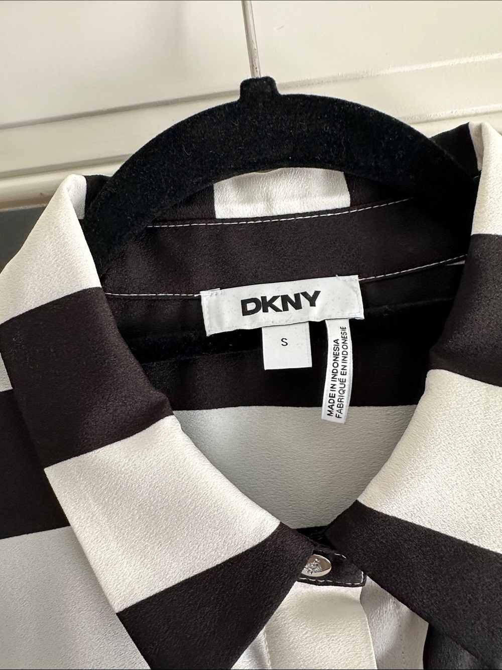 DKNY Black and White Striped Men's Button-Down Shirt - Picture 2 of 4